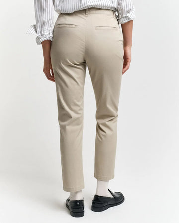 Παντελόνι Chinos Σε Στενή Γραμμή GANT